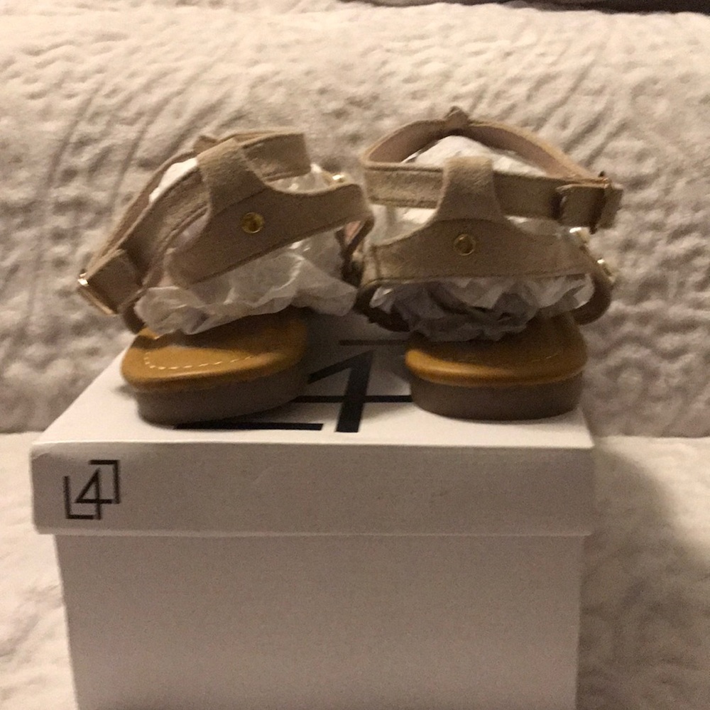 Sandals - Picture 3 of 3
